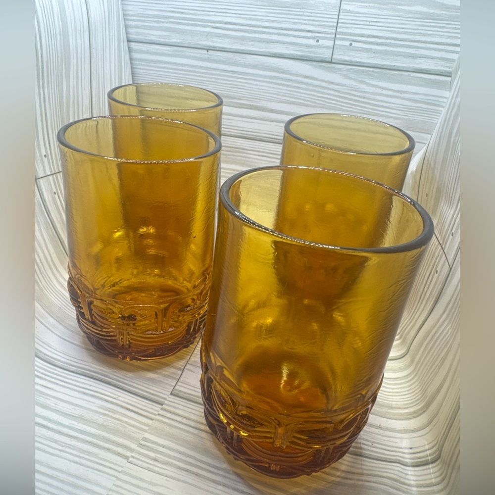Vintage LE Smith Glass Amber Yellow Wicker Basket Set of 4 Tumblers Heavy!! Rare